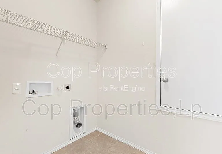 3811 Quiet Pne — Photo 19
