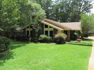 104 Park Ln, Brandon, MS 39047