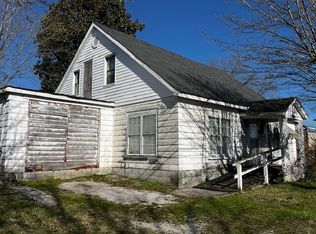 110 1st St, Barbourville, KY 40906
