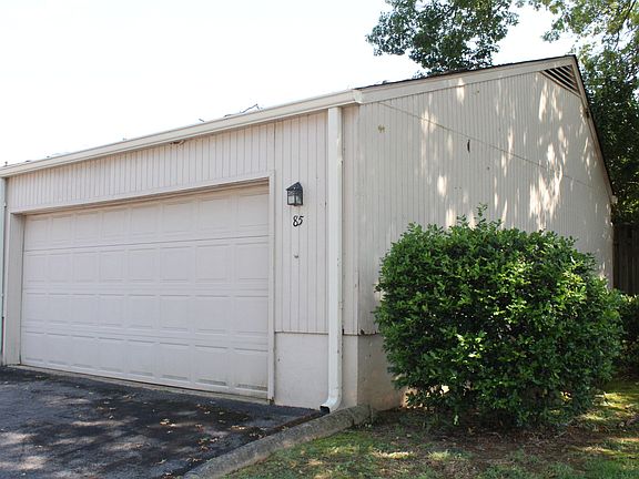 3rd image of 3880 Priest Lake Dr APT 85