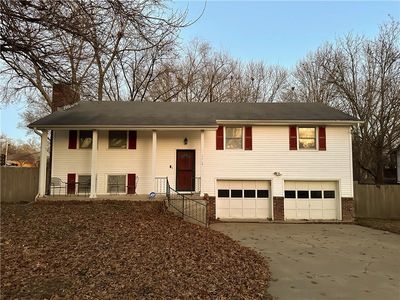 1112 Vest Dr, Warrensburg, MO, 64093