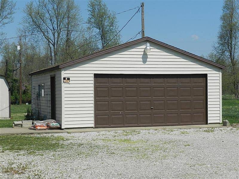 2nd image of 9410 W County Road 75 N