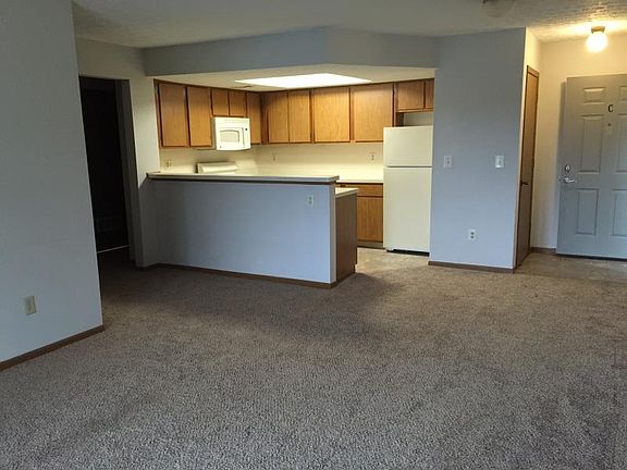 3rd image of 5321C Stonemeadow Ave