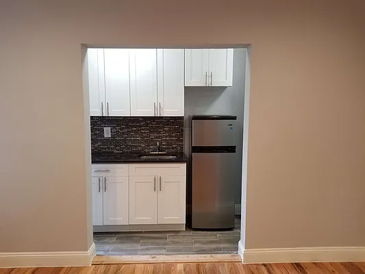 Rented by Bruma Realty LLC | media 2