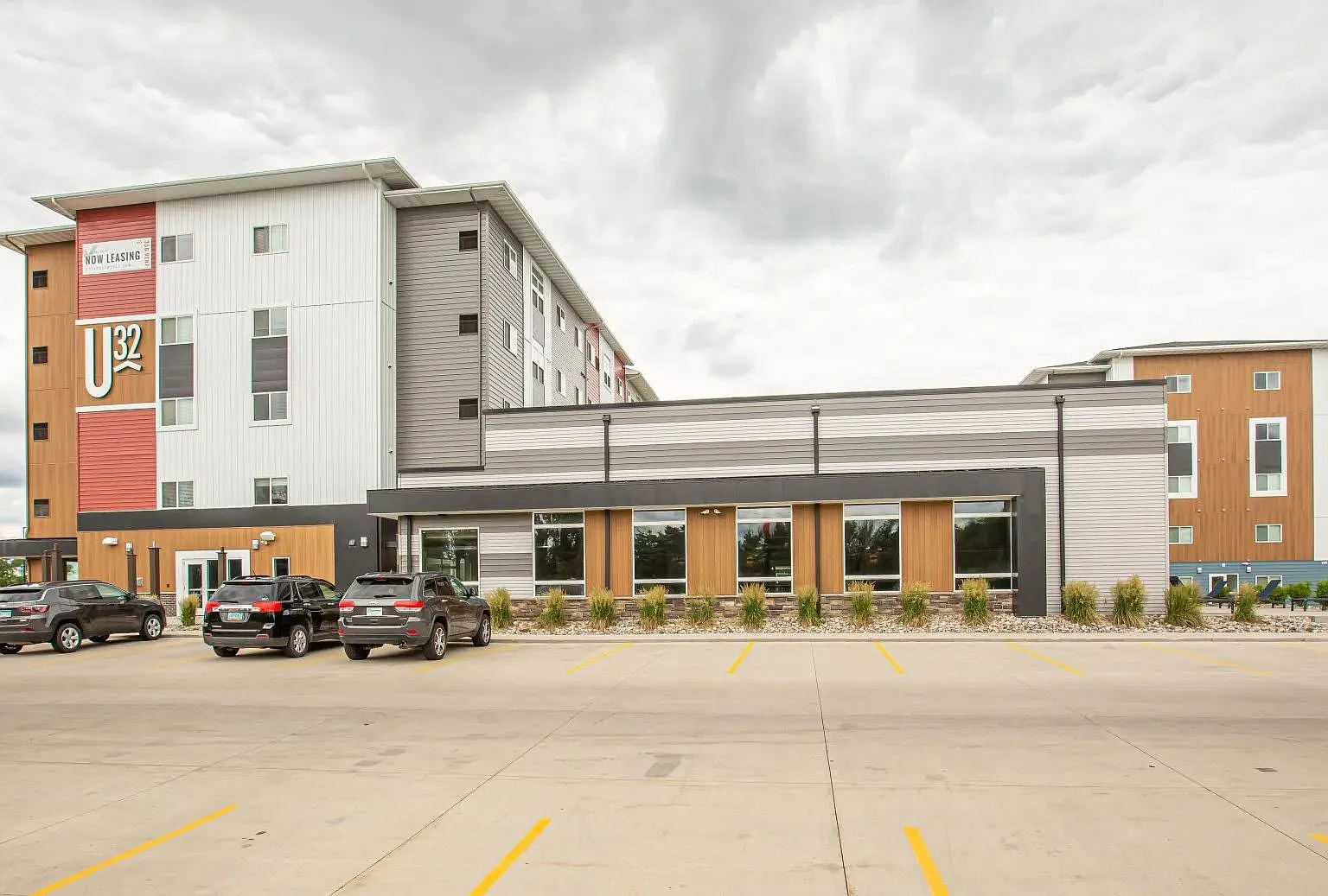 U32 Apartments — Photo 2