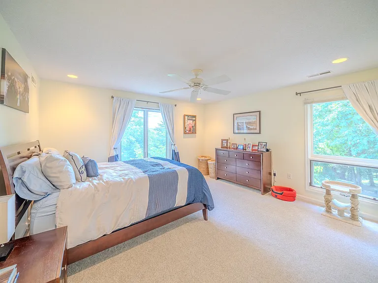 332 Flower Dr — Photo 19