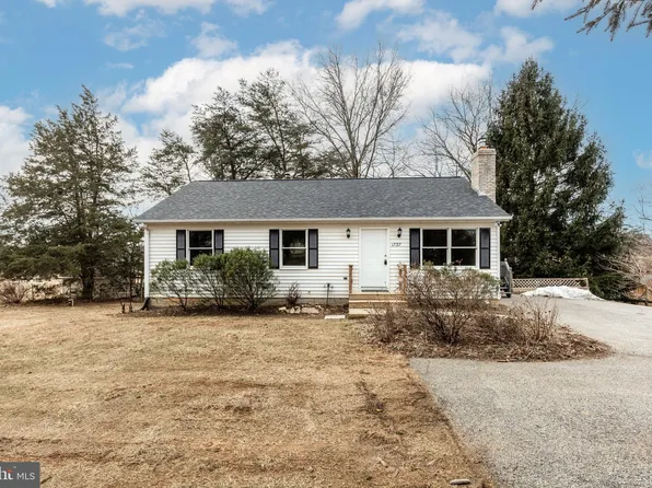 1737 Sams Creek Rd, Westminster, MD 21157