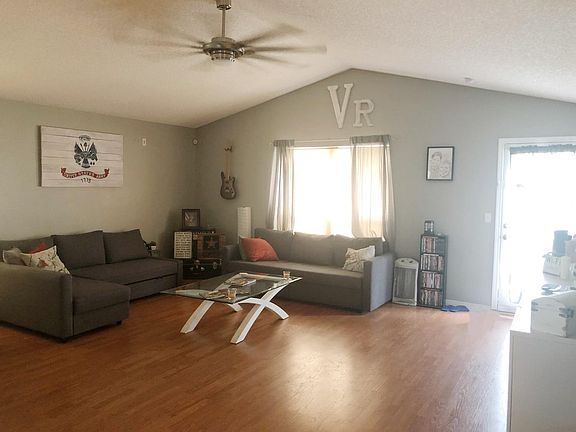 2nd image of 7345 Ironside Ct