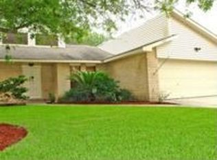 7007 Foxside Ln, Humble, TX 77338