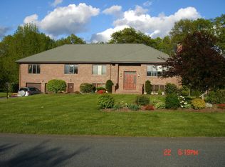 11 Whitridge Rd, Natick, MA 01760