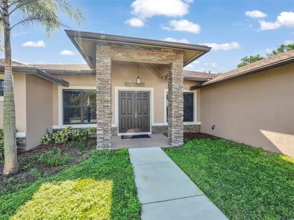 642 SW Icon Ave, Port Saint Lucie, FL 34953