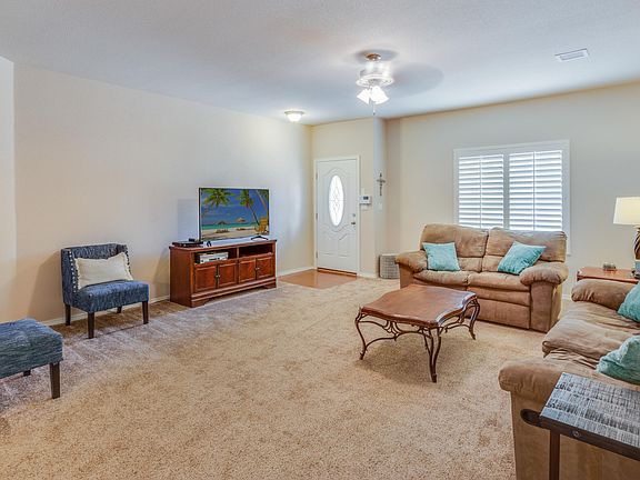 5th image of 12353 Westbury Ave