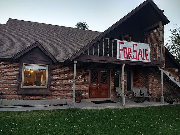 3rd image of 318 N Miller St