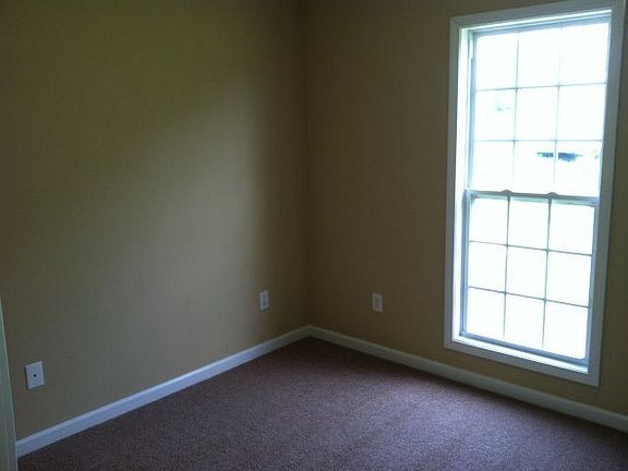 5th image of 2214 Summerwind Dr