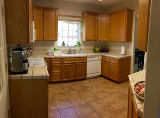 235 Sparrow Ct, Red Bluff, CA 96080