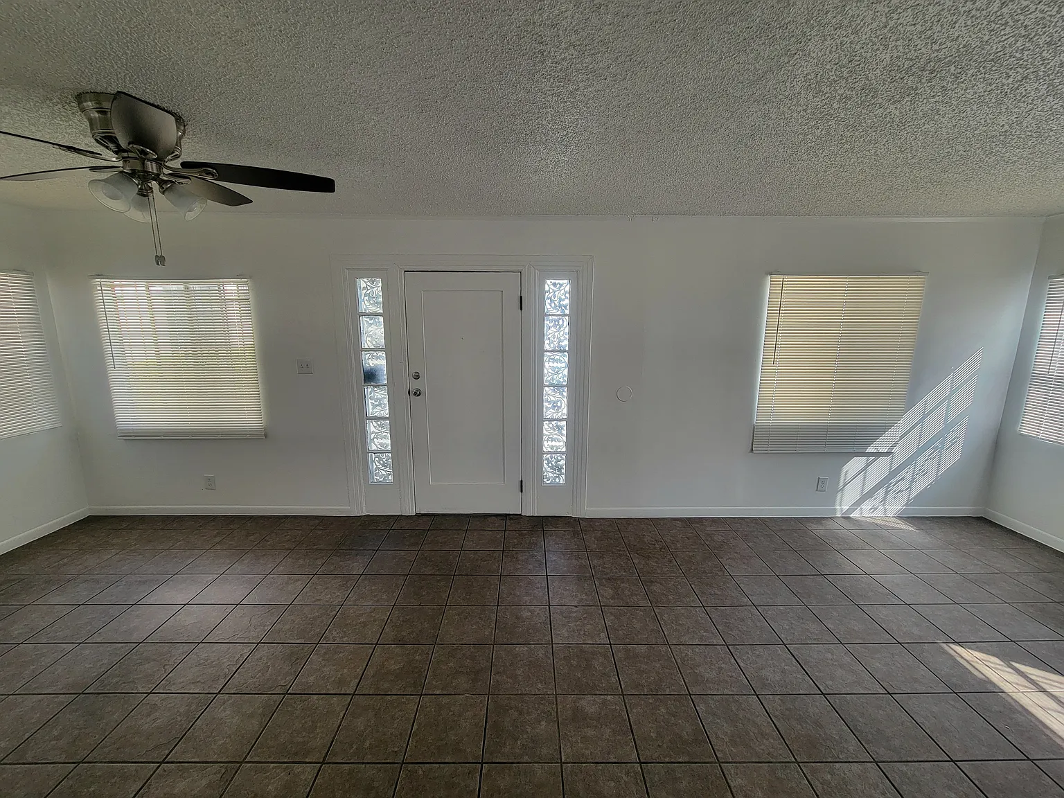 1 bed, 750 sqft, $2,195 — Photo 4