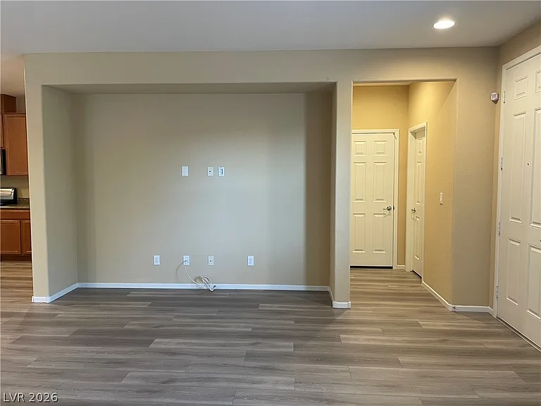 8620 Rowland Bluff Ave — Photo 18