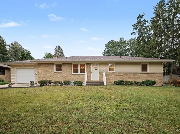 1736 7th St NW, Grand Rapids, MI 49504