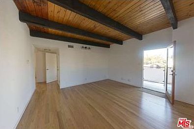 3rd image of 1418 Abbot Kinney Blvd