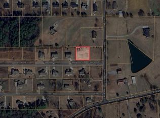 2 Edgewood St, Rainsville, AL 35986