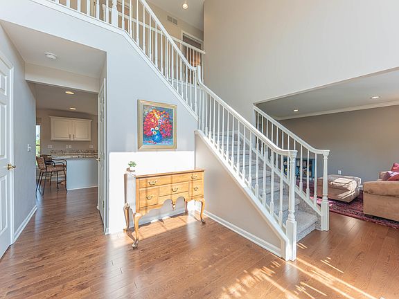 4th image of 6240 Vineyard Ave