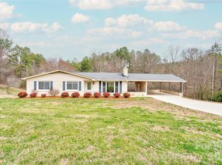 845 Long Branch Rd, Grover, NC 28073