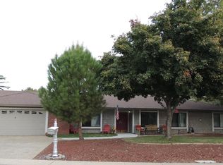 3919 Riverview Dr, Redding, CA 96001