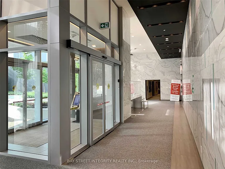5180 Yonge St #2206 — Photo 5