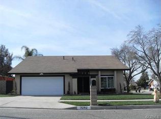 3282 Algonquin Ln, Riverside, CA 92503