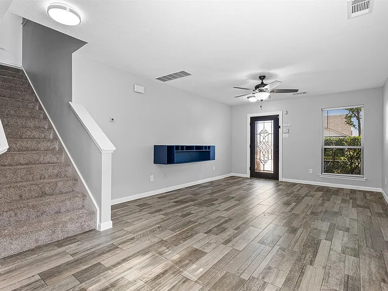 308 Deer Run Dr — Photo 9