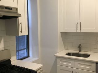 118 Jewett Ave, Jersey City, NJ 07304