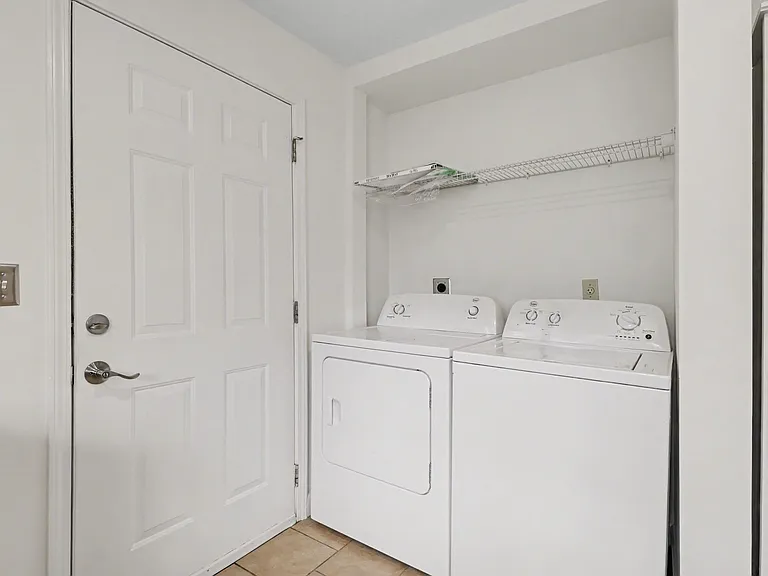 3036 Peeler Rd — Photo 13