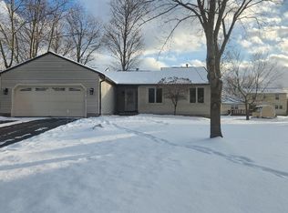 8618 Lydia Ln, Cicero, NY 13039