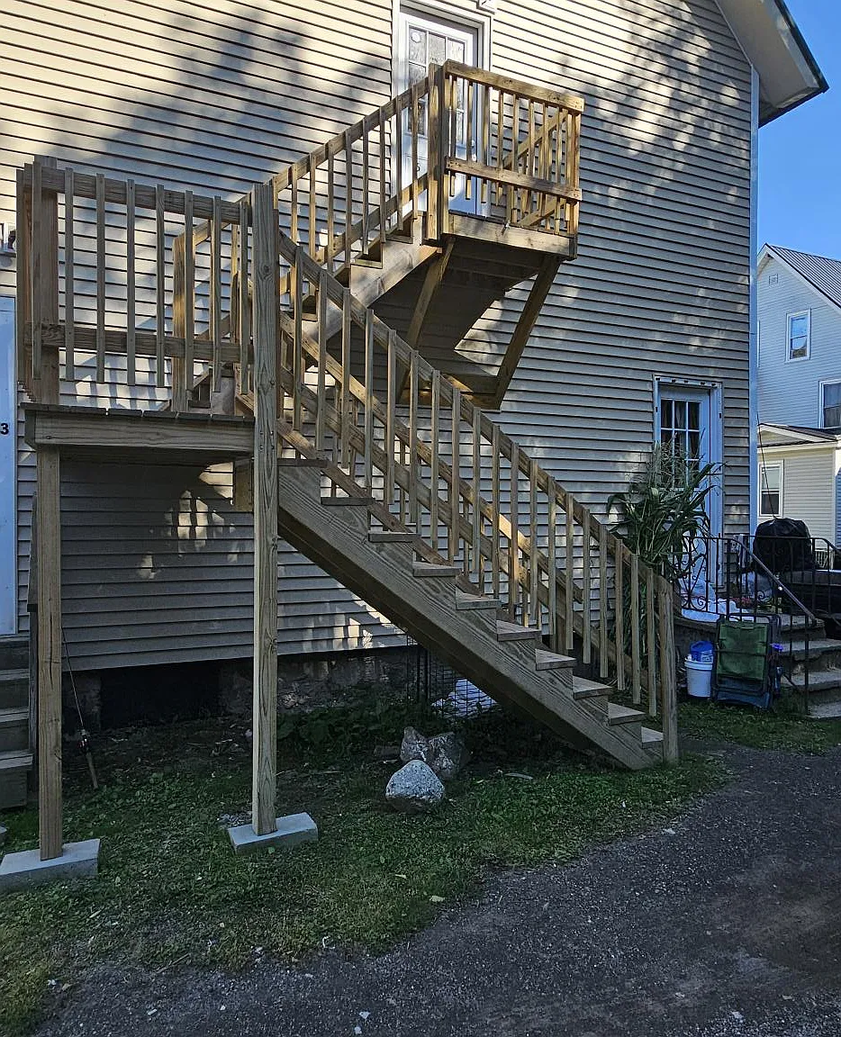2 bed, $950 — Photo 1