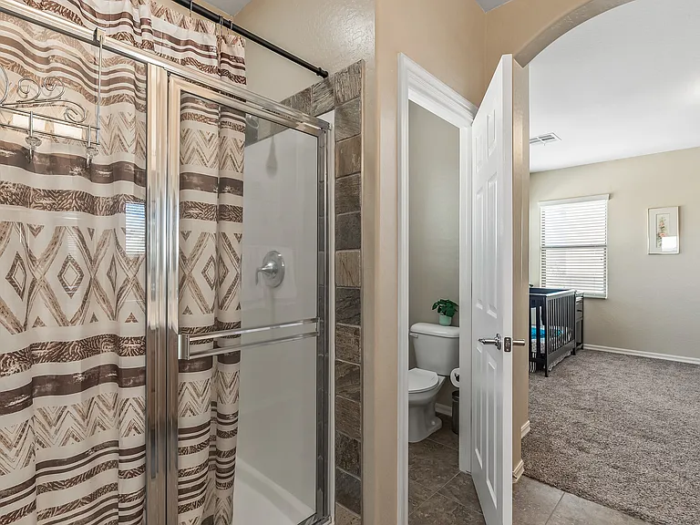 14592 W Acapulco Ln — Photo 57