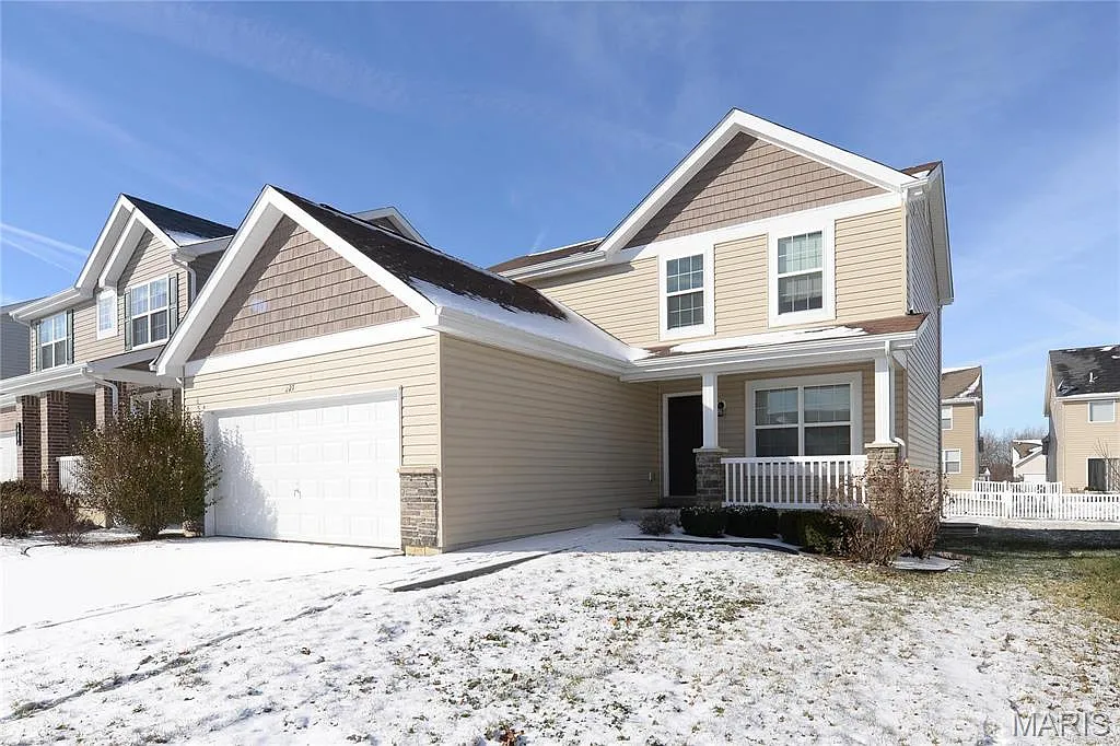 2 bed, 2.5 bath, 1728 sqft, $2,500 — Photo 1