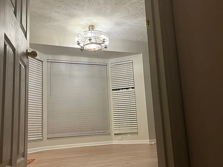 7754 Clearwater Ct — Photo 14