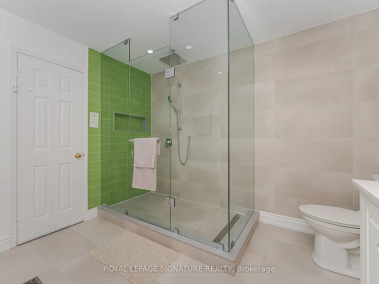 5217 Fallingbrook Dr — Photo 32