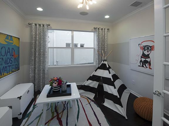 Model Rep- Flex Room or Den