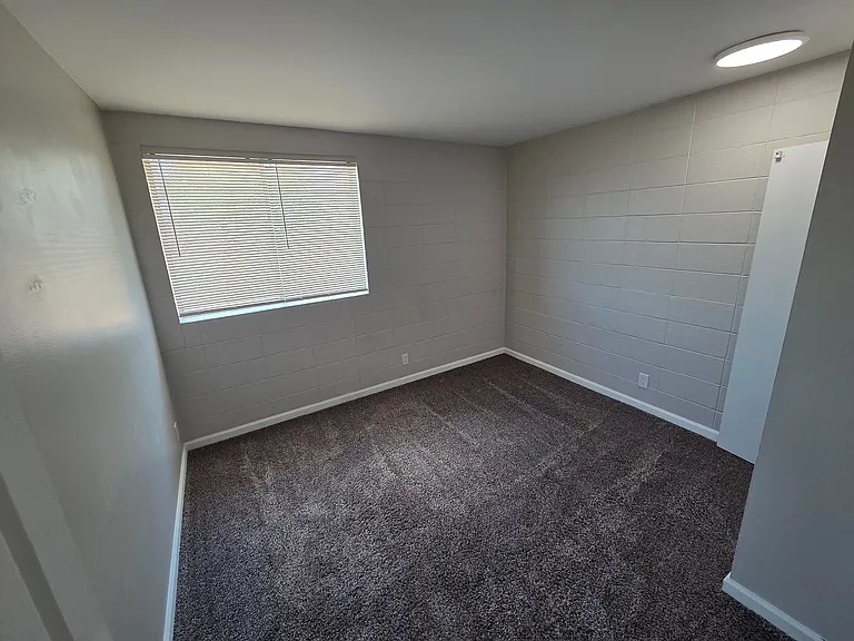 Campus View Apartments — Photo 57