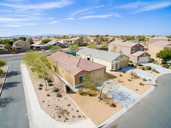 3rd image of 28564 N Ametrine Way