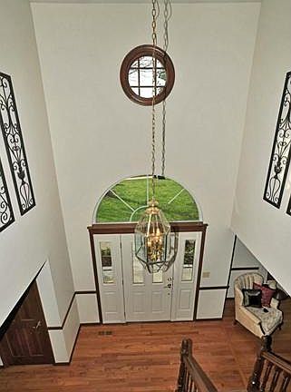 5th image of 608 Cross Hill Ct