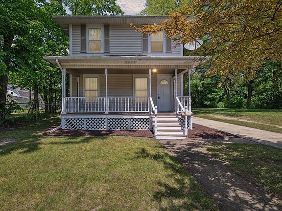 2nd image of 246 W Pitman Ave