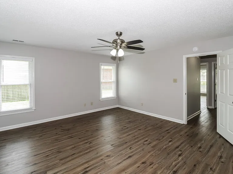 1582 Wind River Cir E — Photo 12