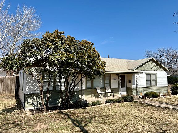 3rd image of 4002 33rd St