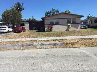 17631 NW 10th Ct, Miami Gardens, FL 33169