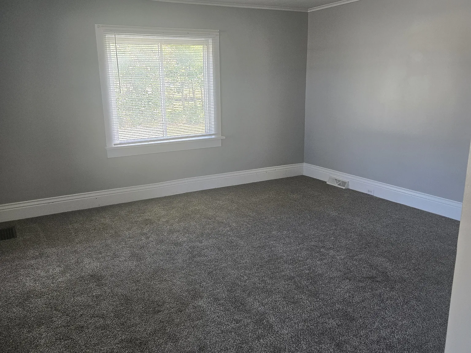 3 bed, 1574 sqft, $1,450 — Photo 4