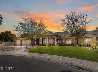 7725 Willow Cove Cir, Las Vegas, NV 89129