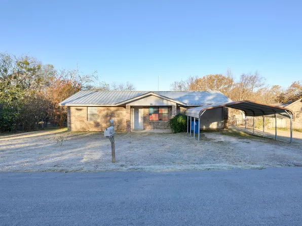416 S Bowie St, De Leon, TX 76444