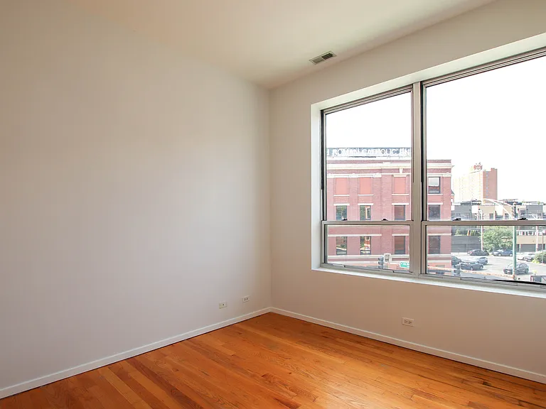 1001 N Milwaukee Ave #303 — Photo 15